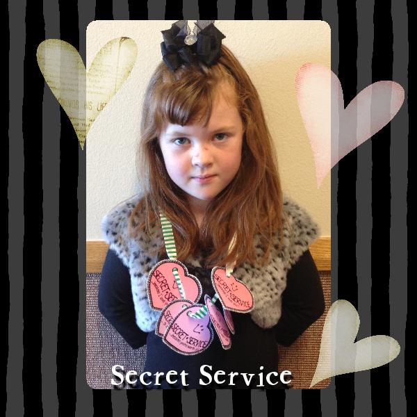 SERVICE Activity Ages 4-7 Secret Service necklace (Because you're worth it!)